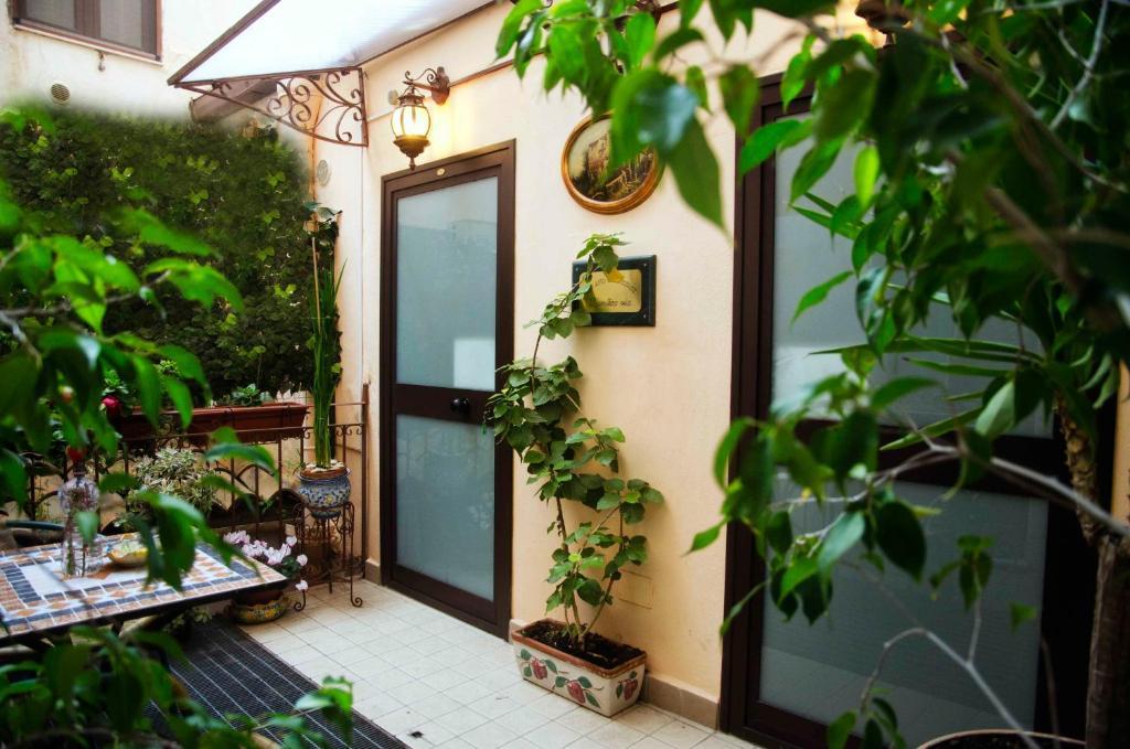 أغريجنتو Antica Via B&B الغرفة الصورة